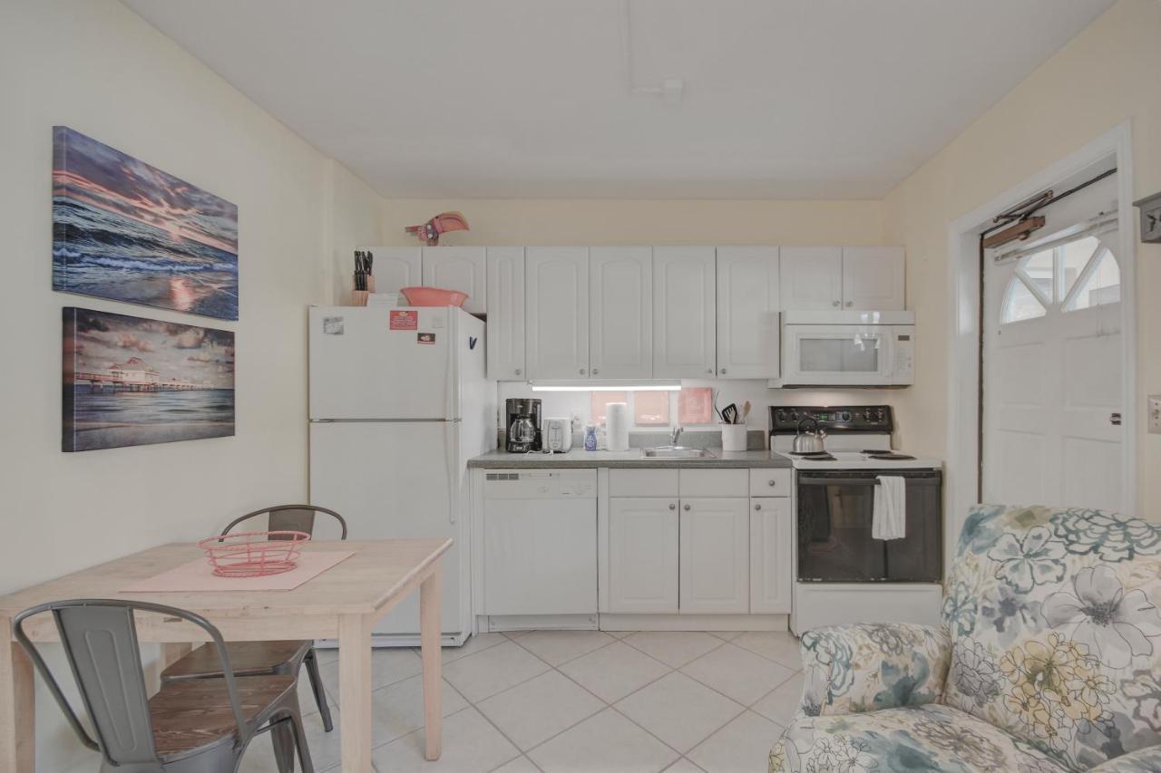 Five Palms Vacation Rentals- Daily - Weekly - Monthly Clearwater Beach Bagian luar foto