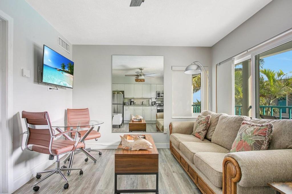Five Palms Vacation Rentals- Daily - Weekly - Monthly Clearwater Beach Bagian luar foto